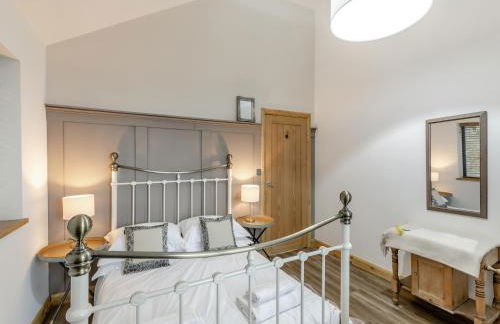 Shutlingsloe - Photo 11