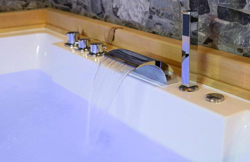 AL RANCH WELLNESS CADORE DOLOMITI APARTMENTS vicino Cortina Olimpiadi 2026 e Misurina Tre Cime Lavaredo - Foto 26