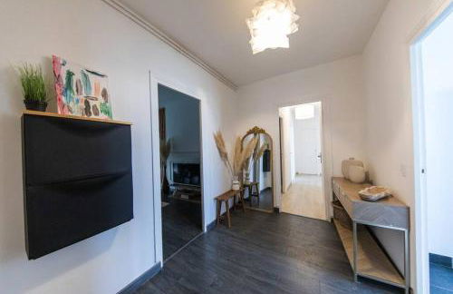 CineHome - 5 min Tours centre-Parking/Tram au pied - Photo 5