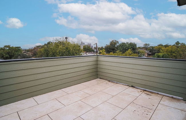 Amazing 3BR 2BA Only 5 Mins From Downtown - Foto 23