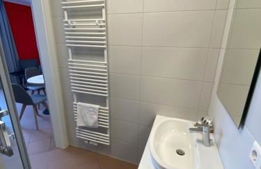 Nord-Ries Apartments mit Bad & Küche - Photo 8