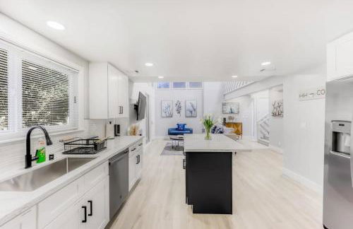 497-Upscale Family Home w AC & Patio near Meta & Stanford - Foto 29