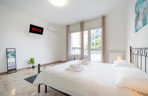 Milano Malpensa 5' - FreePark, Wifi, AC - 3 Suite - Foto 2