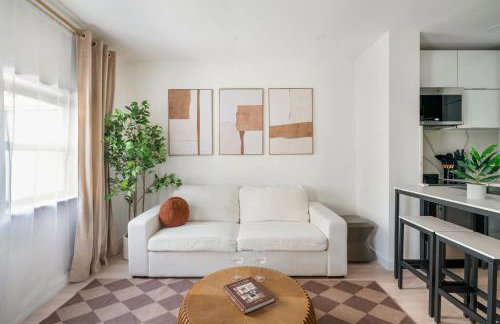 317-4B Brand New Modern 1BR Union Square WD in Unit - Foto 3