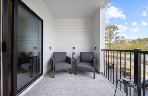 NEW Luxury Condo, Rooftop Terrace, EV Charger! - Foto 22