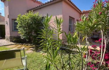 Villa con jardín en Oliva Nova Golf a 100m de la playa - Foto 3