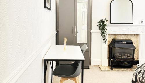 Unwind at Hebburn House-Your Serene Retreat Awaits - Foto 2