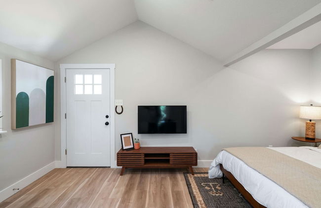 Chic Studio Walkable to Soco! - Foto 2