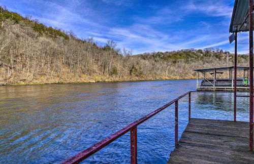 Waterfront Hollister Retreat with Dock and Game Room! - Foto 26