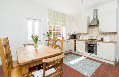 Mews House, Tewkesbury town centre, hot tub, pets - Foto 30