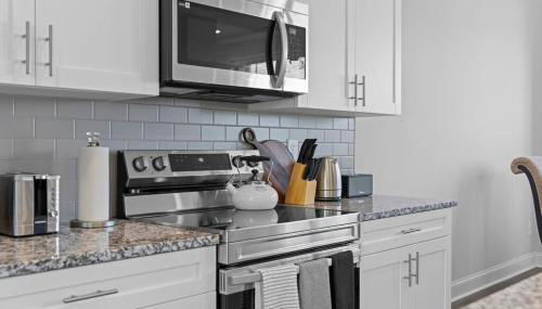 Luxury 2 bedrooms, 2.5 baths - Foto 4