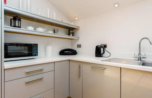 Solent Lawns - Foto 14