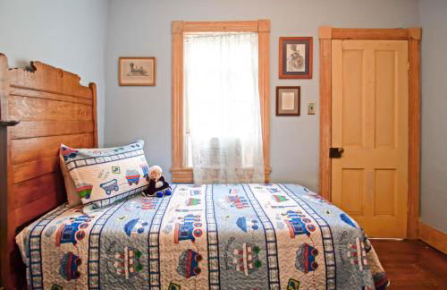 5 Br: Historic Glaab House in Cass, with AC, Amazing Kitchen, Covered Porches, Historical Landmark - Foto 29