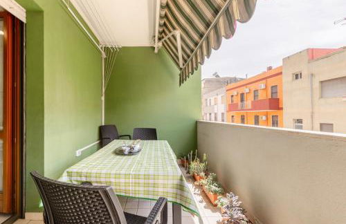 GuestHost - Bright Apartment X4 with Terrace! - Foto 4