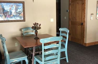 Boyne Mountain Creekside Condo - Foto 30