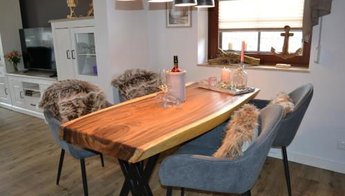 Kernsaniertes Ferienhaus direkt hinterm Nordseedeich NW - Foto 2