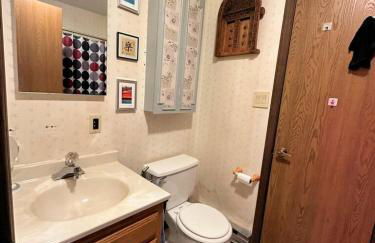 Paradise Uncovered Chalet Near Lake - Foto 31