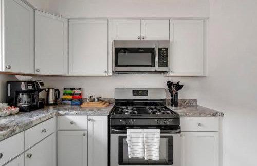 Cozy Getaway for Long-Term Stays - Foto 13