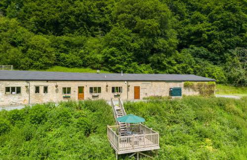 Lakeside Cottage - Photo 22