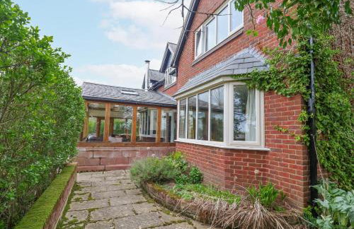 Manor Wood - Photo 51