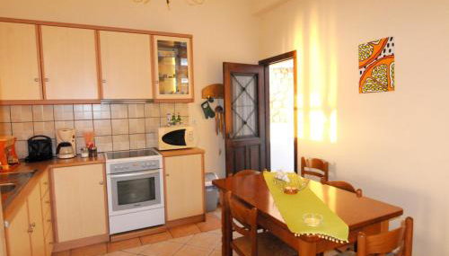 Comfortable house in Mirties with terrace and parking - Foto 3