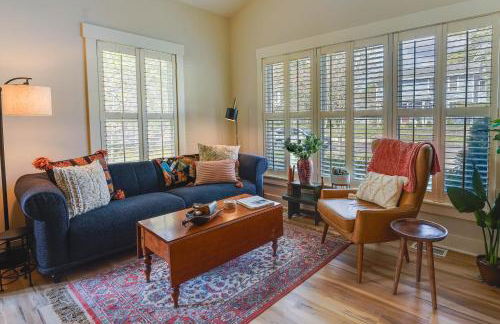 Charming Granville Home with Porch - Walk Downtown! - Foto 1