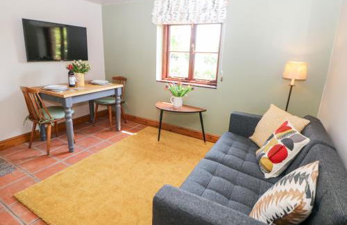 Old Post Office Barn - Photo 3