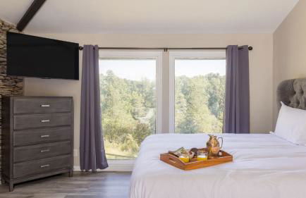 Amber Refresh by Avantstay Pool and Hot Tub - Foto 29