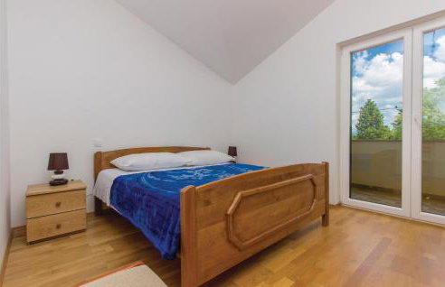 Four-Bedroom Holiday Home In Miljevci - Foto 37