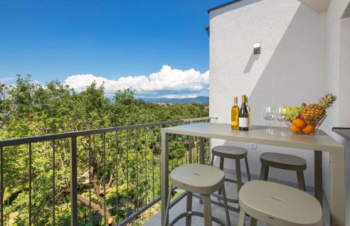 Beautiful Apartment In Omisalj - Foto 9