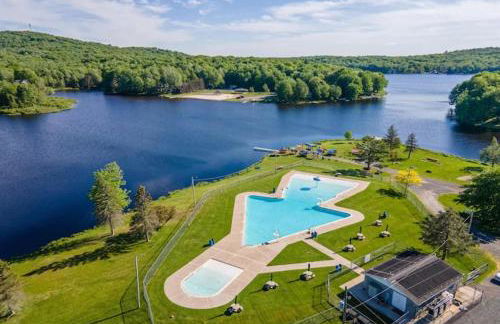 Hot Tub Game Room Firepit Arrowhead Family - Foto 61