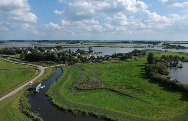Bungalow With a Terrace Near the Sneekermeer - Foto 19