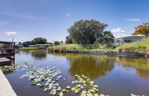 Boat Dock and Yard Waterfront Okeechobee Retreat - Foto 24