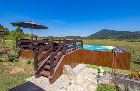 2 Bedroom Beautiful Home In Plaski - Photo 12