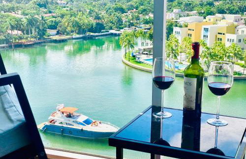 OCEAN BAY VIEWS 2Bdr 2Bath BEACH CONDO PARKING - Photo 38