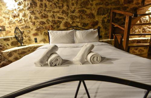 Ξενώνας Νικόλ - Photo 37