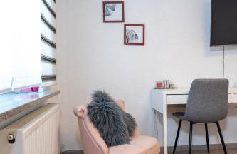 modern house with pool - 3 bedrooms 2 Bathrooms - Foto 60