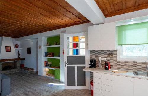 Mina's Art Loft with panoramic views - Foto 9