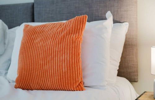 Pristine and Modern Home away from Home - Photo 51