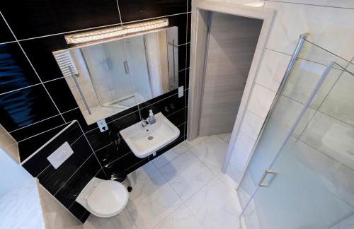 Gelbe Koffer - Design-Apartment in Schiffweiler - 2 Parkplätze - Self-Check-in - ruhig & naturnah - Foto 19