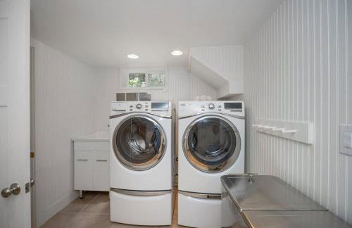 Sunset Shores Sanctuary by Juniper Holiday + Home - Photo 46