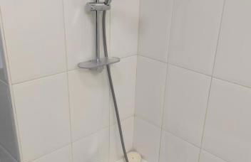 Studio avec terrasse proche des transports. - Foto 6