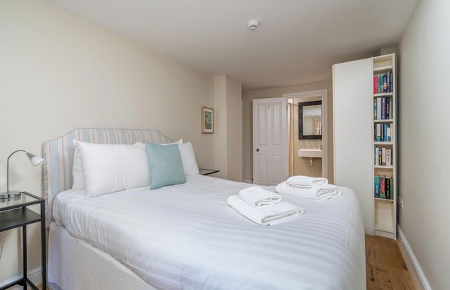 JOIVY Modern 2 bed flat in Central London, sleeps 6 - Foto 3