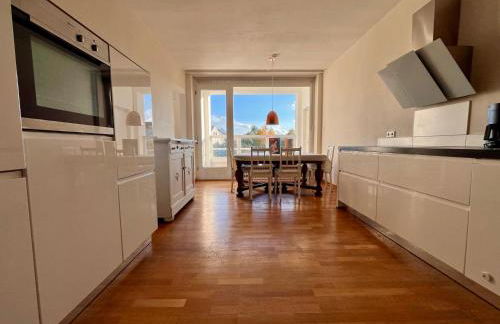 Beautiful apartment in a historic villa - Photo 1