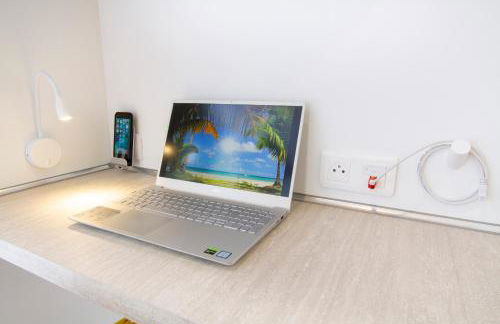 Soleil d'Été - Netflix & Wifi - Balcon - Climatisation - Parking Gratuit - check-in 24H24 - Emplacement Vélos - GoodMarning - Foto 12