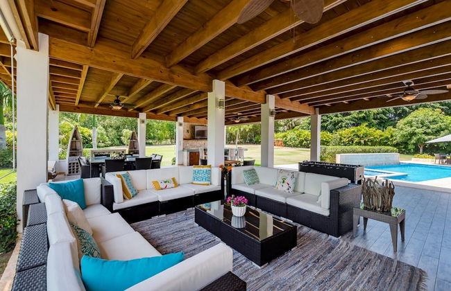 Luxurious 5-bdr Villa at Casa de Campo With Pool Jacuzzi Games Hibachi Staff - Photo 44