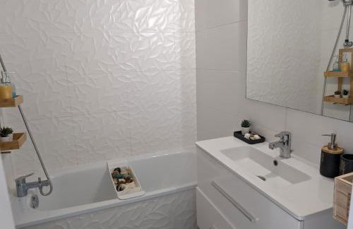 Appartement cosy au calme à cote du zoo avec balcon et parking securisé - Photo 10