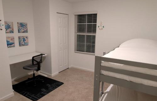 Spacious 3BR Jacksonville Townhome With King Bed - Foto 13