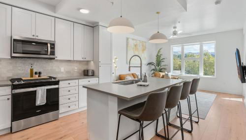 Designer 1BR with Pool and Htub - Foto 2