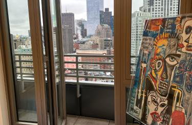 Upscale Penthouse with Gym Parking near MGH TUFTS - Photo 4